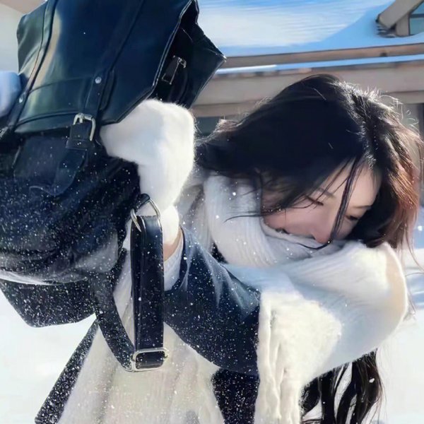 魔女潜舰封面